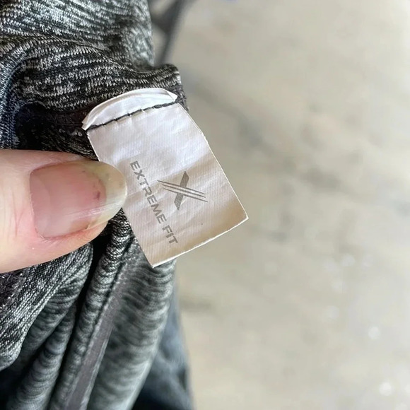 Extreme Fit Gray Heathered Pocket Bike Shorts - Picture 4 of 7